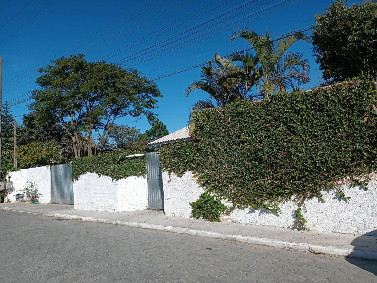 Cravo E Canela - Aconchego E Privacidade, Ideal Casais, Com Cozinha Completa, Wi-fi, Vaga De Garagem, Excelente Custo Beneficio, Lugar Tranquilo Entre As Praias Dos Ingleses E Mocambique *