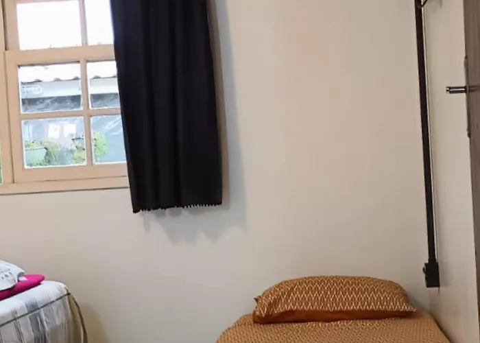 Studio Cravo E Canela - Aconchego E Privacidade, Ideal Para Casais, Com Cozinha Completa, Wi-Fi, Vaga De Garagem, Excelente Custo Beneficio, Lugar Tranquilo Entre As Praias Dos Ingleses E Mocambique