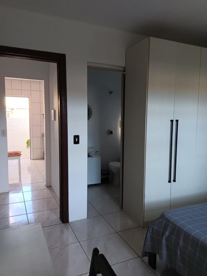 Cravo E Canela - Aconchego E Privacidade, Ideal Casais, Com Cozinha Completa, Wi-fi, Vaga De Garagem, Excelente Custo Beneficio, Lugar Tranquilo Entre As Praias Dos Ingleses E Mocambique *